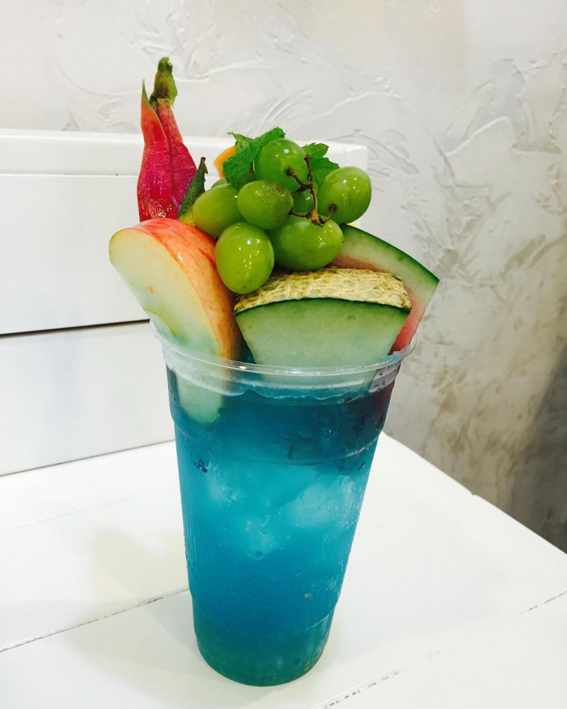 lee cafe 11