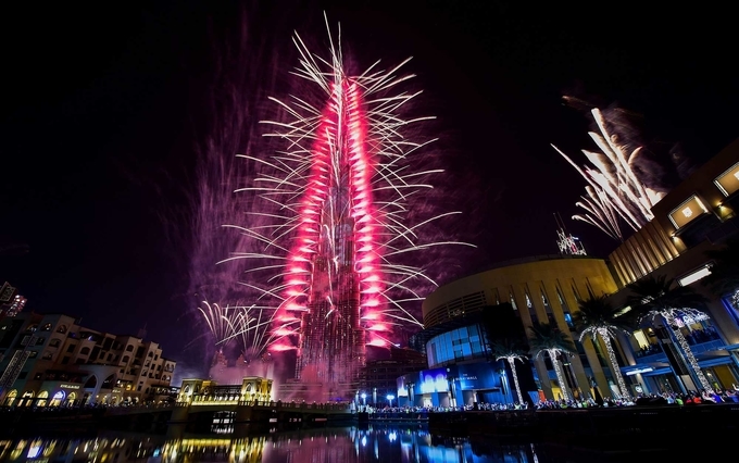 fireworks-in-dubai-kesari-tours