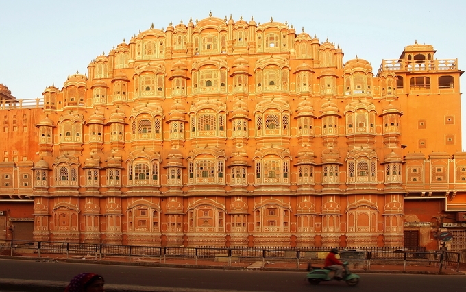 Hawa Mahal | Rajasthan Tourist Places | Kesari tours