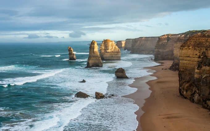 twelve apostles - kesari tours to visit famous places in Australia