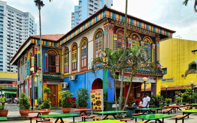 Chinese villas in an Indian district