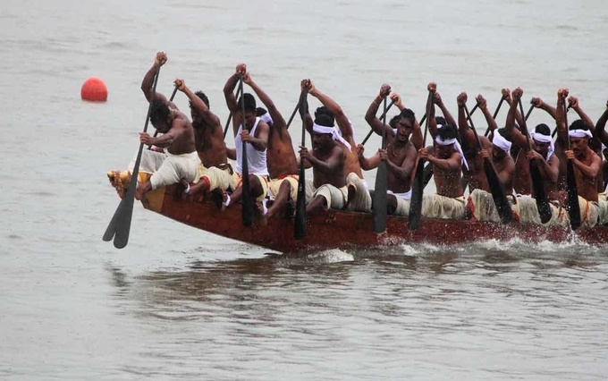 Champakkulam moolam boat race