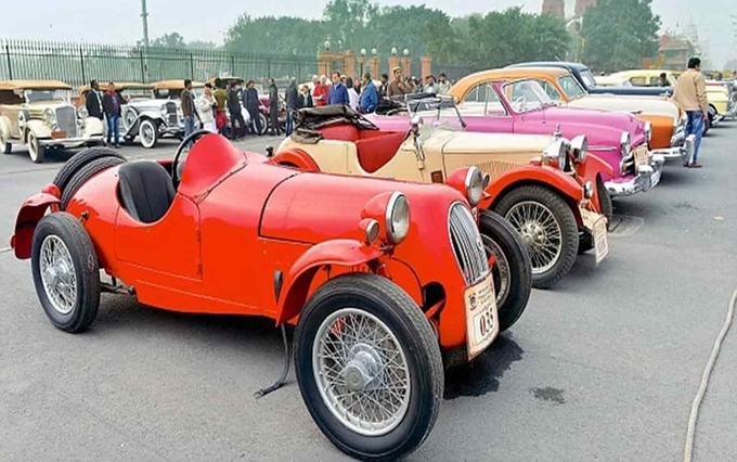 Vintage car rally Rajasthan