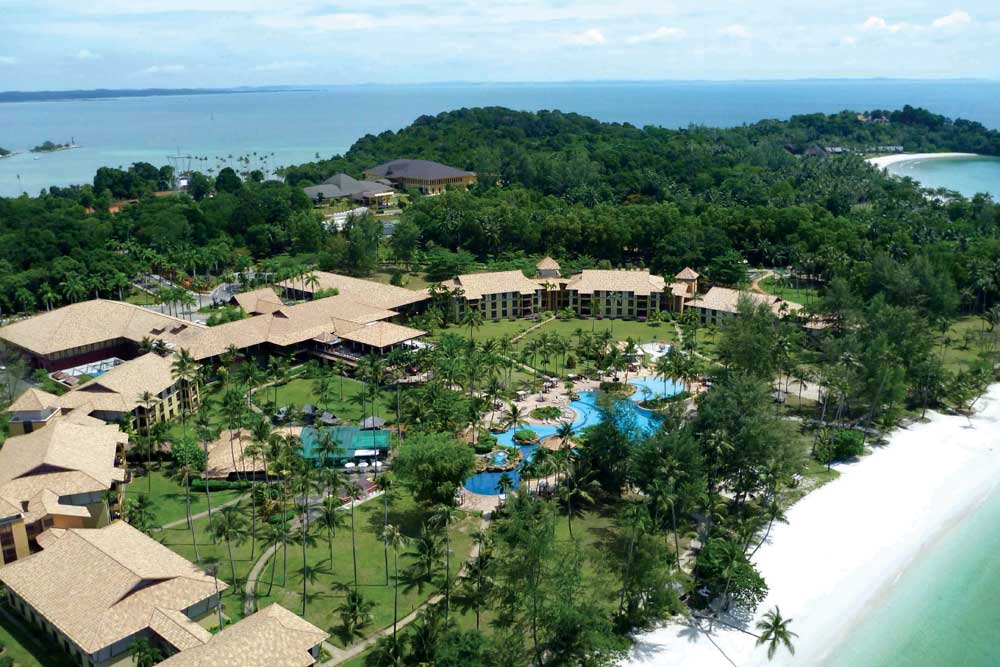 Bintan | Nirwana Resort Hotel + Ferry