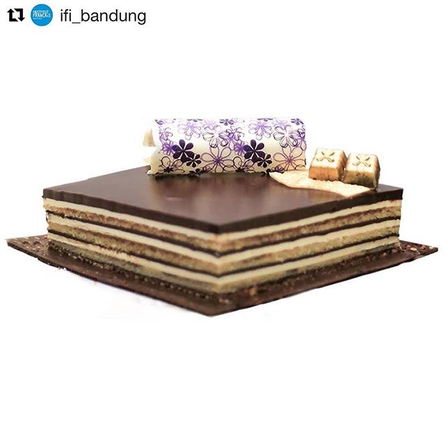 Momen - Momen Kue Manis