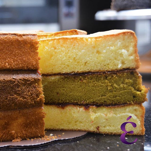 Momen - Momen Kue Manis
