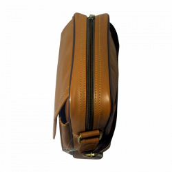 Tas Kulit Selempang Intako - Coklat