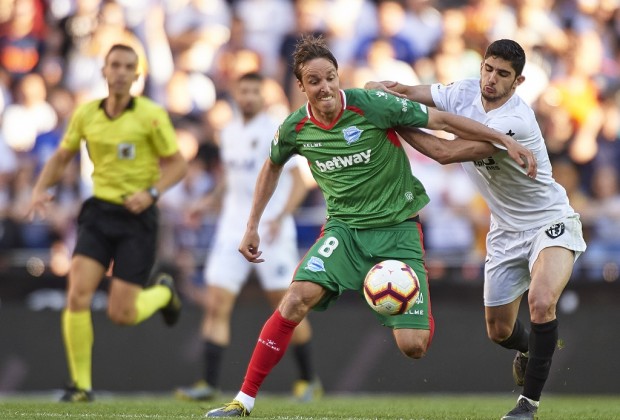 Tekuk Alaves 3-1, Valencia naik ke posisi 4 klasemen