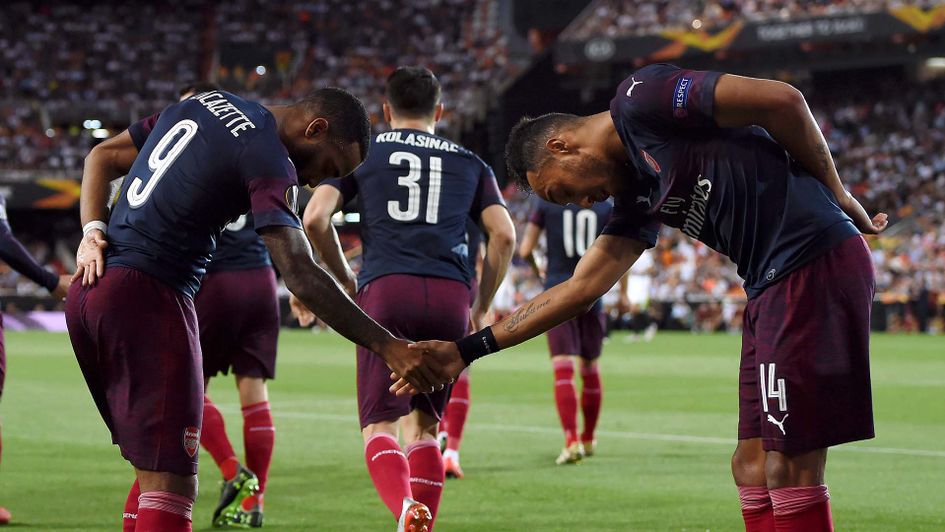 Alxander Lacazette dan Aubameyang jadi penentu kemenangan Arsenal