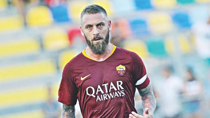 AC Milan Dikabarkan Segera Mendapatkan De Rossi
