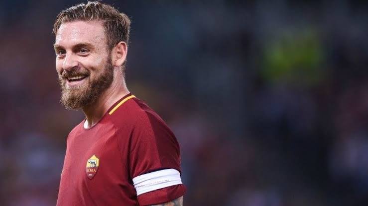 AC Milan Dikabarkan Segera Mendapatkan De Rossi