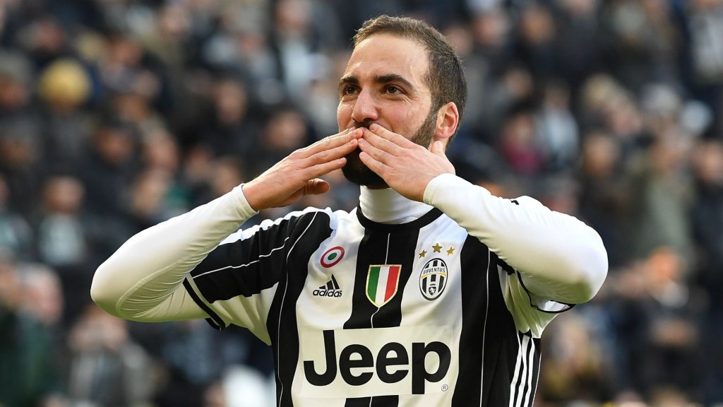 Gonzalo Higuain Kian Dekat Dengan AS Roma