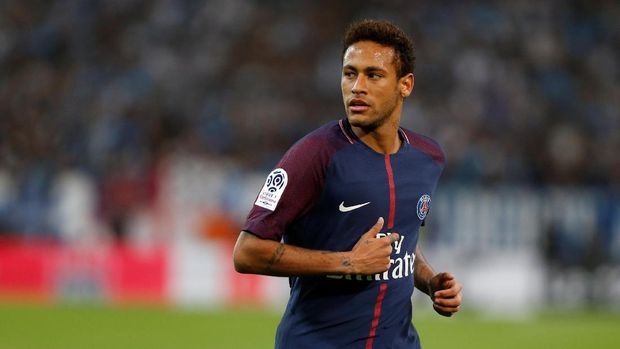 Neymar Tidak Hadir Karena Sedang Menghadiri Acara Amal Menurut Ayahnya
