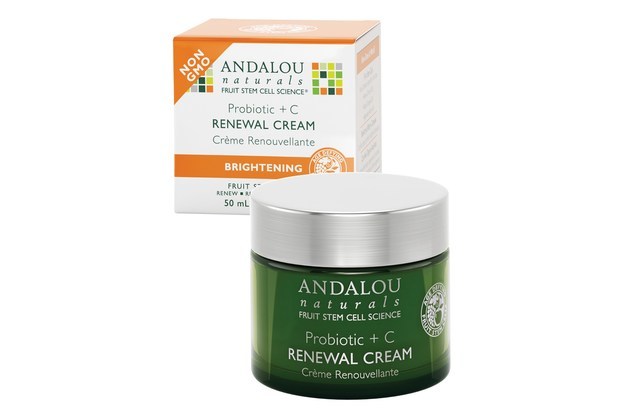 Bài viết "TẨM BỔ LÀN DA VỚI THỨC ĂN 'ORGANIC'" khám phá sự thật về mỹ phẩm chứa thành phần không an toàn cho làn da và lý do ngày càng nhiều người chọn sản phẩm organic. Hãy cùng tìm hiểu thêm về dòng sản phẩm chăm sóc da này.