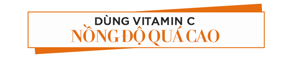 Dùng Vitamin C với nồng độ quá cao có thể làm da xỉn màu thay vì trắng sáng. Cùng khám phá 4 sai lầm khi dùng serum C mà nhiều cô gái mắc phải để tránh phản tác dụng. Lưu ý khi dùng serum C và thành phần mỹ phẩm để có làn da tươi sáng.