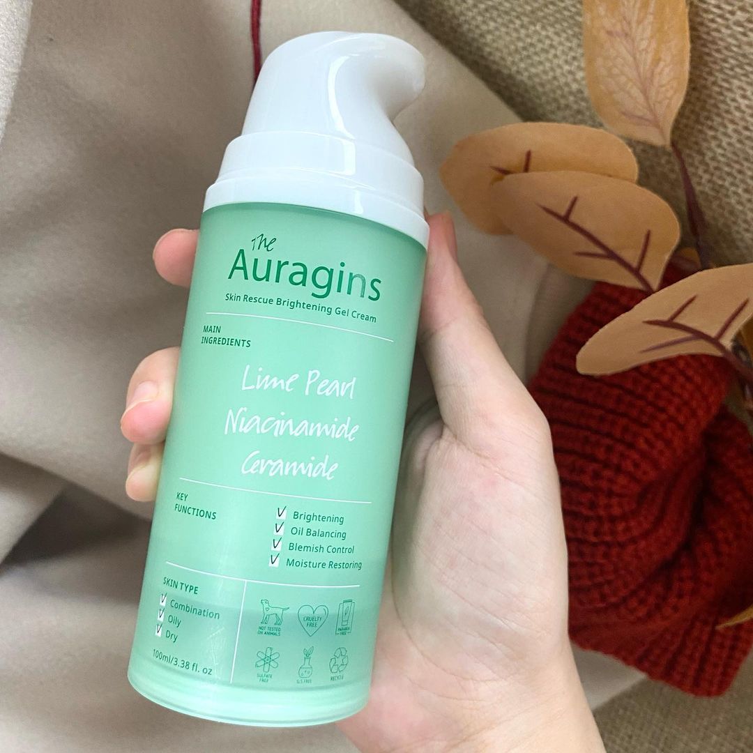 Review gel dưỡng ẩm The Auragins cho da hỗn hợp thiên dầu, giúp cung cấp độ ẩm mà không gây nhờn rít. Tìm hiểu xem sản phẩm này có thực sự tốt không qua bài viết chi tiết về hiệu quả và cảm nhận sử dụng của mình.