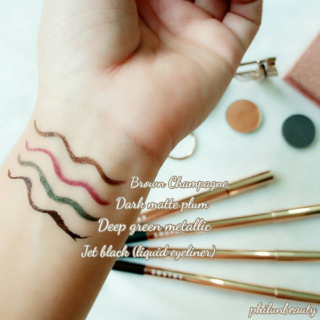 Khám phá bộ makeup của cô nàng khó tính với màu sắc phấn mắt nổi bật và chất lượng high-end. Sản phẩm trang điểm Lustre với thiết kế sang chảnh, chất lượng tuyệt vời. Đánh giá mỹ phẩm: kẻ mắt loại nào tốt, phấn mắt loại nào tốt.