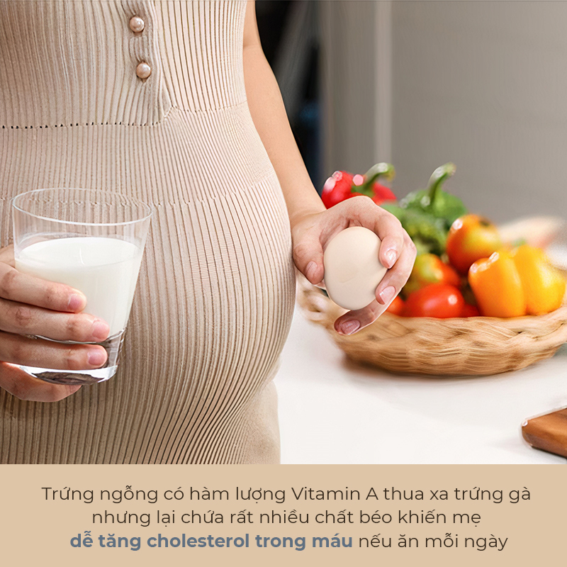 Trứng ngỗng có hàm lượng Vitamin A thua xa trứng gà nhưng lại chứa rất nhiều chất béo khiến mẹ để tăng cholesterol trong máu nếu ăn mỗi ngày. Khám phá 5 sai lầm phổ biến về dinh dưỡng cho mẹ và bé trong thai kỳ.