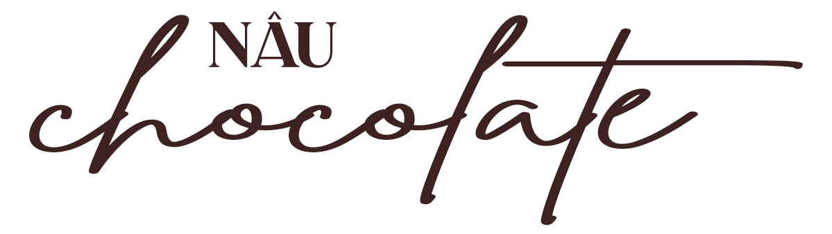 Màu nâu chocofate nổi bật được đề xuất trong bài viết về xu hướng làm đẹp cho Tết, dễ dàng lựa chọn cho những ai đang băn khoăn nên nhuộm tóc màu gì mới phù hợp mà không làm mất lòng phụ huynh.