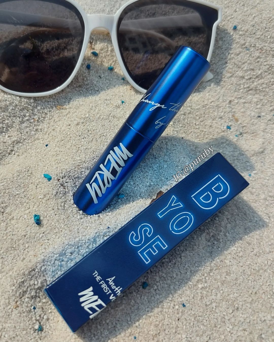 Thỏi son Merzy màu sắc rực rỡ được hội gái xinh đánh giá 5 sao, giá dưới 200k, giữ màu đẹp đến 6 tiếng. Khám phá chi tiết và review mỹ phẩm tại bài viết này, thích hợp cho buổi hẹn hò Valentine.