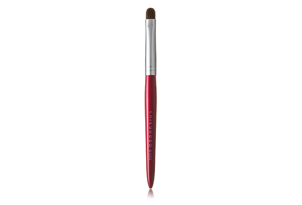 Cọ Chikuhodo, thương hiệu nổi tiếng của Nhật Bản, bùng nổ trong thế giới làm đẹp với thiết kế tinh tế và hiệu suất cao. Các cô gái mê làm đẹp không thể cưỡng lại sức hấp dẫn của cọ Chikuhodo, biểu tượng của sự hoàn hảo và đẳng cấp.