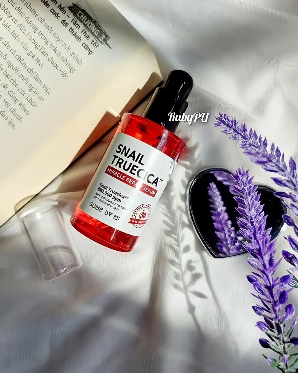 Tinh chất Some By Mi Snail Truecica Miracle Repair Serum với khả năng trị sẹo mụn hiệu quả, chỉ dưới 300k. Bài viết review chi tiết về sản phẩm và trải nghiệm dùng serum ốc sên này.