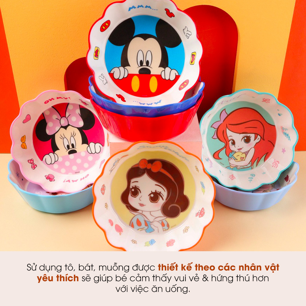 Tô, bát thiết kế theo nhân vật yêu thích như Mickey, Minnie, và các nhân vật hoạt hình khác giúp trẻ cảm thấy thích thú trong việc ăn uống. Đây là một trong những cách dỗ bé ăn nhanh hiệu quả.