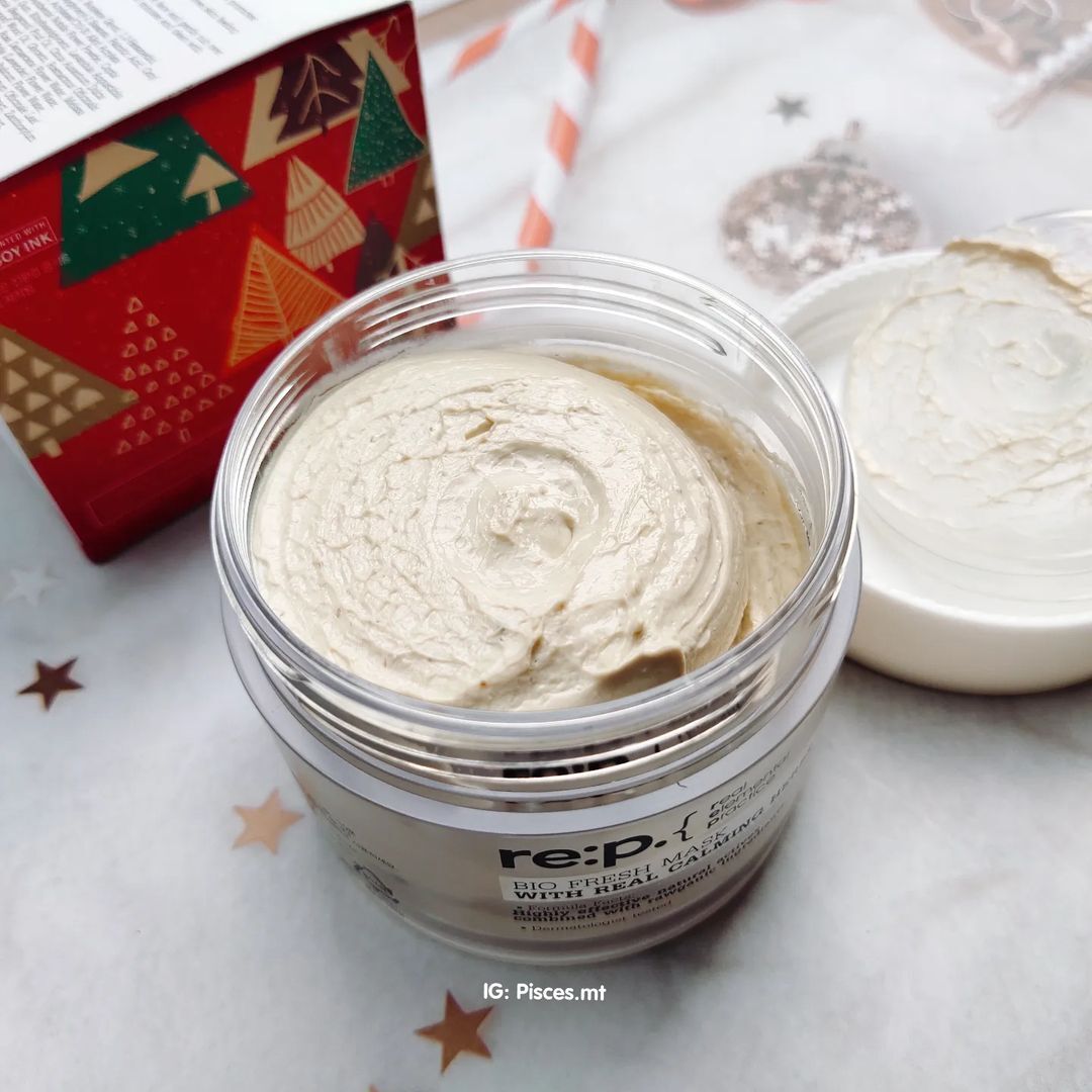 Mặt nạ đất sét Re:p Bio Fresh Mask With Real Calming Herbs có kết cấu mềm mại, thích hợp cho làn da khô. Bài viết đánh giá mặt nạ này, chia sẻ trải nghiệm và thông tin về thương hiệu Neogen từ Hàn Quốc.