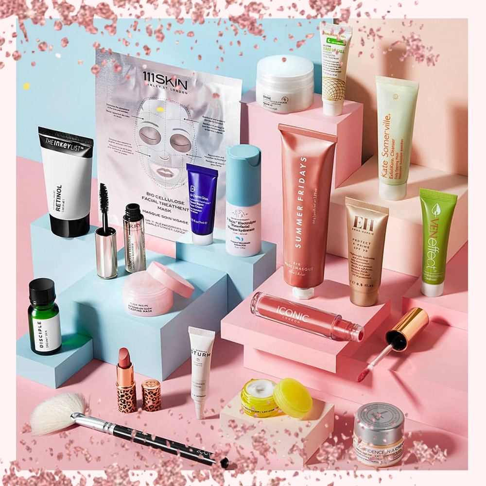 Bài viết về GWP (Gift with Purchase) tại Lixibox, khám phá quà tặng khi mua mỹ phẩm. Hình ảnh trình bày các sản phẩm mỹ phẩm nổi bật, sáng tạo và hấp dẫn. Tìm hiểu cách săn quà tặng mỹ phẩm độc đáo trong ngành hàng này.