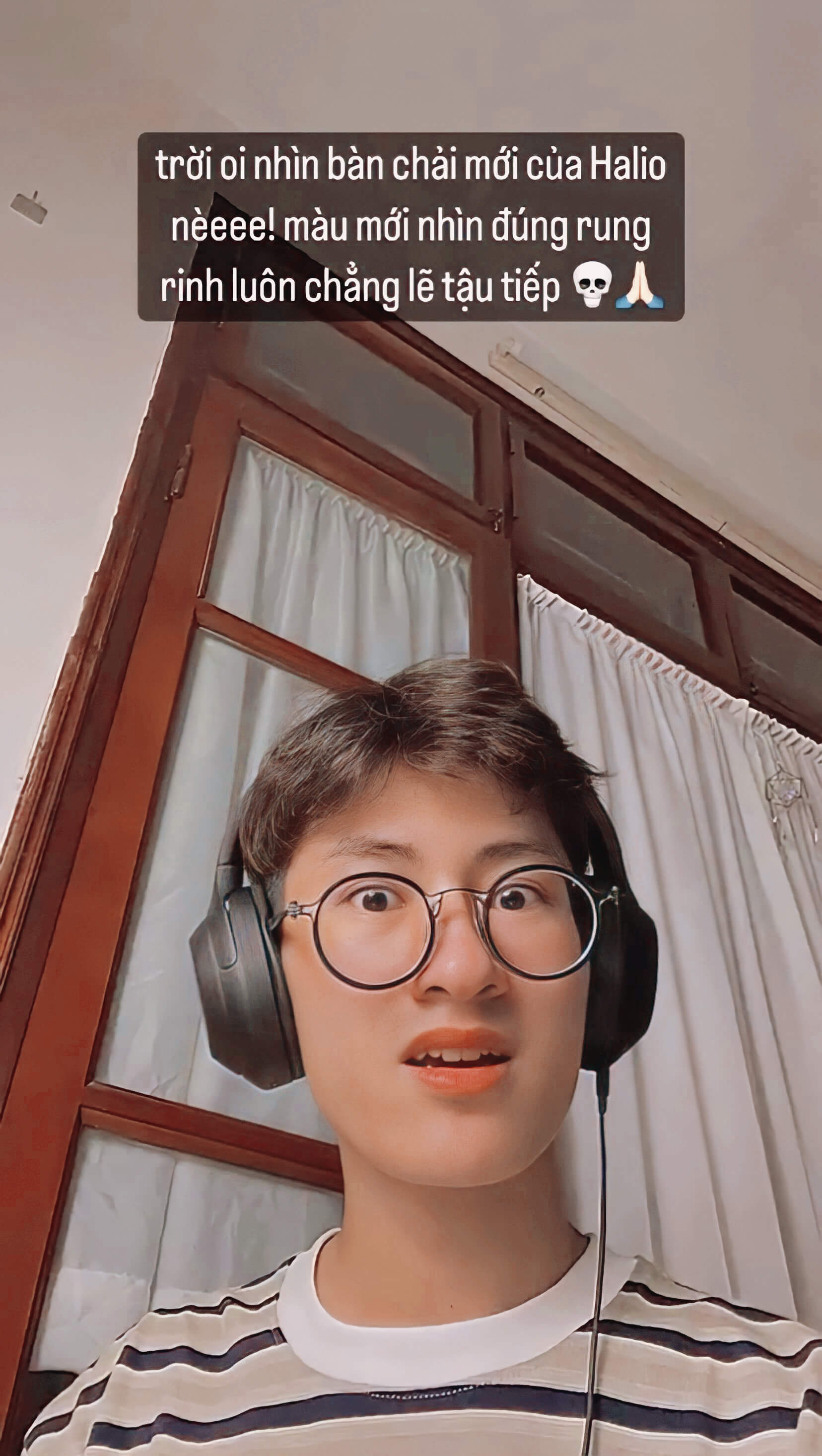 Trời ơi nhìn bàn chải mới của Halio nèee! Màu mới nhìn đúng rung rinh luôn chắc lệ tậu tiếp skull 🙏.