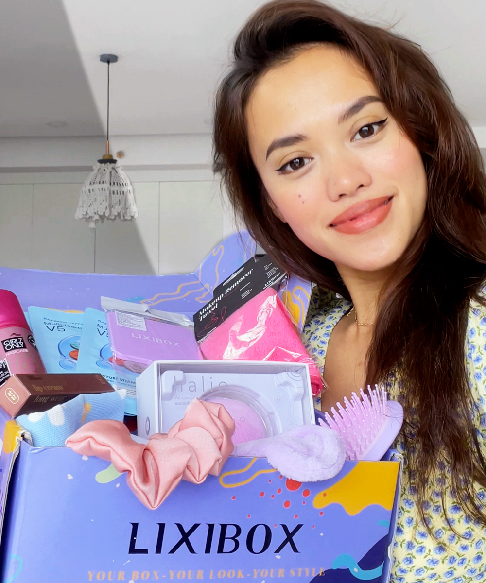 Không chỉ 1 mà 2: Loạt hot Beauty TikToker khoe các phiên bản quà GWP trị giá hơn 2 triệu từ Lixibox. Chương trình GWP đậm chất sáng tạo với các box quà thiết kế hút mắt, đặc biệt cho ngày Phụ nữ Việt Nam.