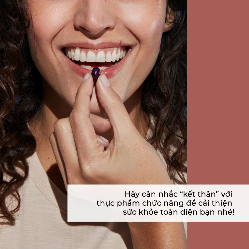 Nụ cười rạng rỡ với món thực phẩm chức năng giúp làm đẹp trẻ hơn, nhấn mạnh tầm quan trọng của việc chống lão hóa. Bí quyết dưỡng da hiệu quả vừa dễ thực hiện, vừa giúp cải thiện ngoại hình và sức khỏe. Khám phá thêm tại Lixibox Magazine!