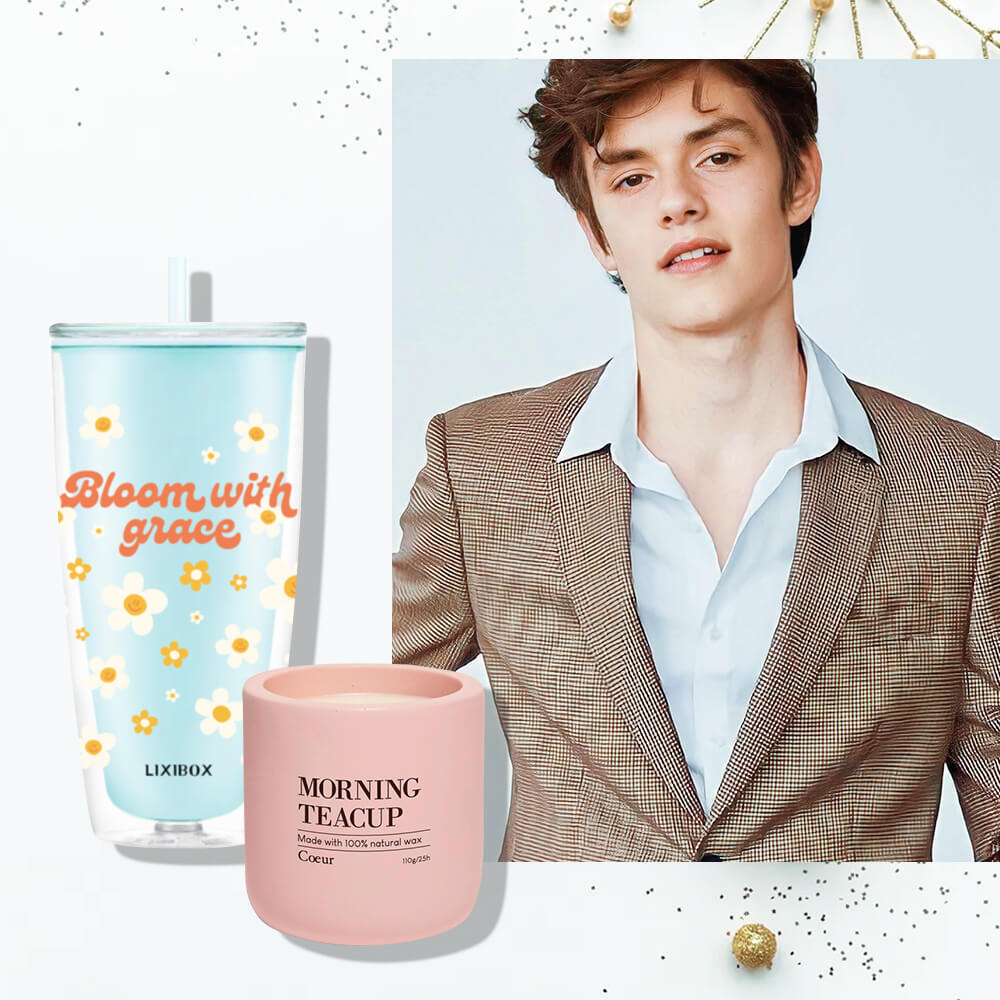 Top 12 gợi ý quà tặng Noel độc đáo với những món quà ý nghĩa cho mùa Giáng sinh 2022. Khám phá các sản phẩm giảm giá đến 50%, cùng quà tặng GWP "xịn sò" từ Lixibox để ghi điểm trong mắt người thân.