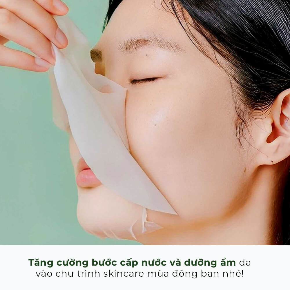 Chăm sóc da mùa đông với mặt nạ, tăng cường bước cấp nước và dưỡng ẩm cho da. 6 lưu ý cần nhớ để duy trì làn da ẩm mượt trong thời tiết lạnh, phù hợp cho routine skincare mùa đông.