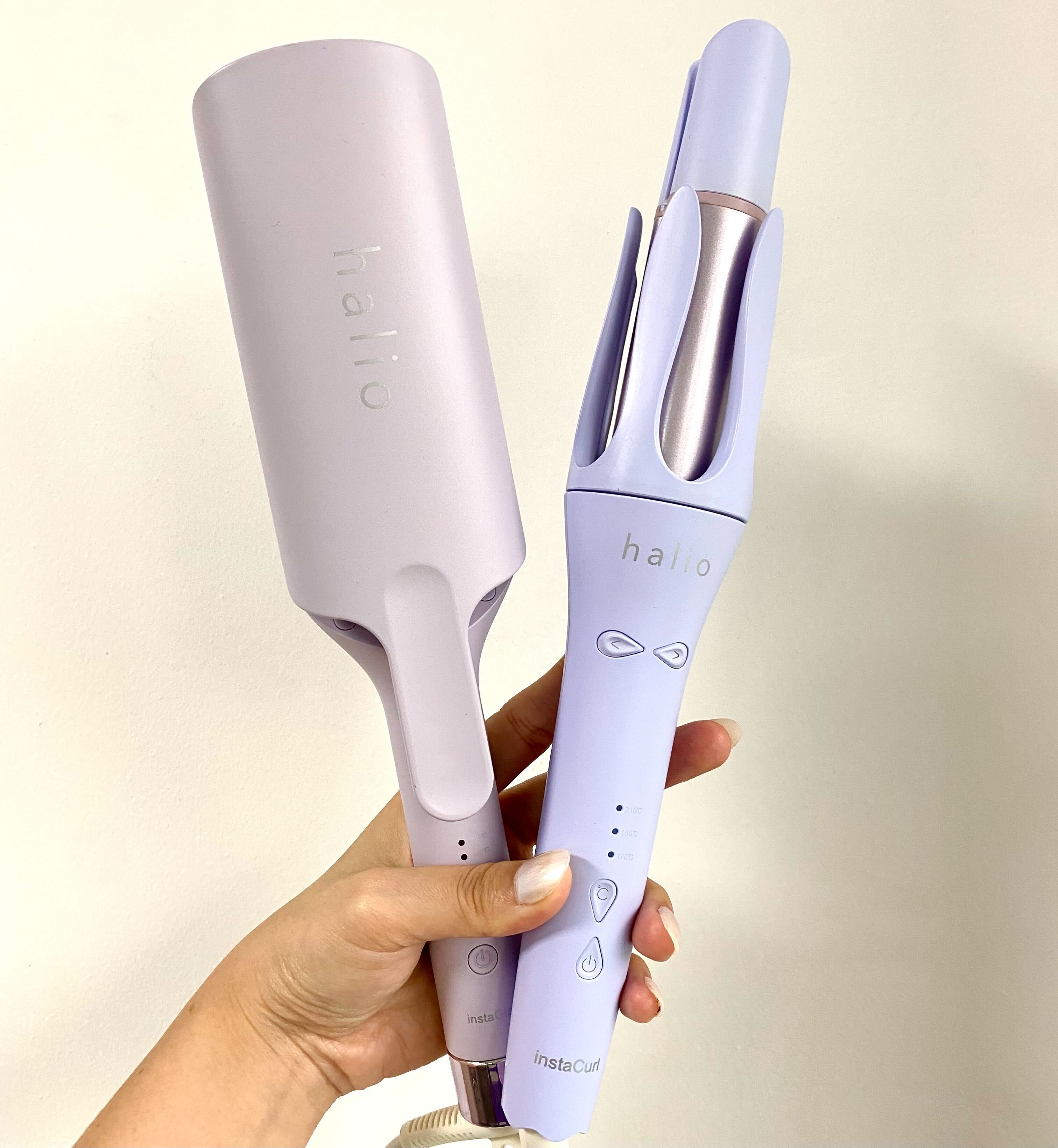 Nàng tóc tẩy nhuộm mạnh tay chi tiền mua 2 máy uốn tóc Halio, bao gồm Máy Uốn Sóng Ion Âm Halio InstaGlam Premium và Máy Uốn Tóc Tự Xoay Ion Âm Halio InstaCurl Premium. Review chi tiết về sự lựa chọn này, thương hiệu Halio và trải nghiệm với máy uốn tóc Halio.