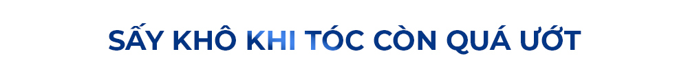 Bài viết "7 sai lầm khi sấy tóc bạn cần tránh" từ Lixibox hướng dẫn bạn sấy tóc đúng cách để tránh tóc khô xơ và rụng tơi tả. Khám phá mẹo hair care và cách sử dụng máy sấy tóc Halio hiệu quả.