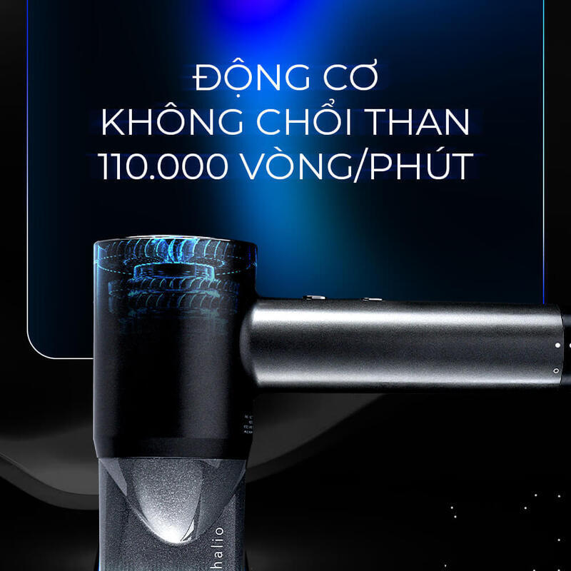 Động cơ không chổi than 110.000 vòng/phút của máy sấy tóc Halio Hypersonic, mang lại hiệu suất sấy nhanh và tiếng ồn thấp. Tìm hiểu ngay 10 lý do nên mua máy sấy tóc Halio Hypersonic tại Lixibox.