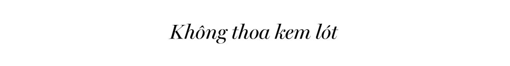 Không thoa kem lót: Đây là một trong những lỗi trang điểm cơ bản khiến nhan sắc của bạn bị ảnh hưởng. Bài viết từ Lixibox Makeup phân tích những sai lầm này để bạn luôn xinh đẹp, nhất là trong ngày 8/3.