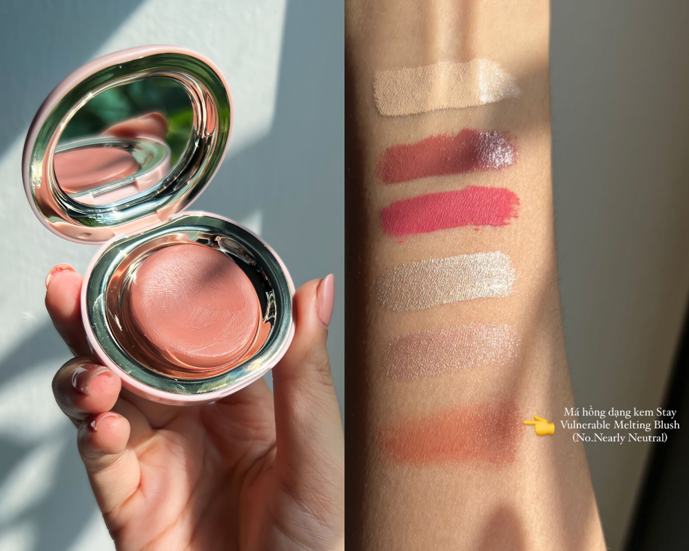 Mỹ phẩm Rare Beauty với kem hồng Stay Vulnerable Melting Blush và các màu swatch trên tay. Bài viết review chất lượng mỹ phẩm Rare Beauty, trang điểm, Selena Gomez và những sản phẩm hot nhất trong bộ sưu tập.