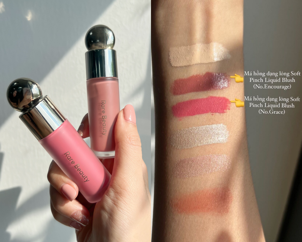 Bài viết về mỹ phẩm Rare Beauty với sản phẩm kem má hồng và swatch trên tay, kèm theo mô tả màu sắc và độ lên màu. Review khách quan về thương hiệu Rare Beauty của Selena Gomez, hướng dẫn trang điểm và lựa chọn các sản phẩm phù hợp.