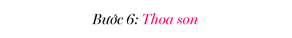 Bước 6: Thoa son nằm trong hướng dẫn makeup Douyin từ A đến Z, giúp bạn có đôi môi căng mọng, hoàn thiện phong cách trang điểm douyin nổi bật và thu hút, mang lại vẻ đẹp động lòng người như tỉ tỉ Trung Quốc.