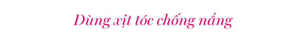 Dùng xịt tóc chống nắng. Bài viết của Lixibox về tác hại từ nắng hè đối với tóc và da đầu, cùng 6 mẹo chăm sóc tóc mùa hè hiệu quả nhằm bảo vệ mái tóc và da đầu khỏi ảnh hưởng tiêu cực của thời tiết.