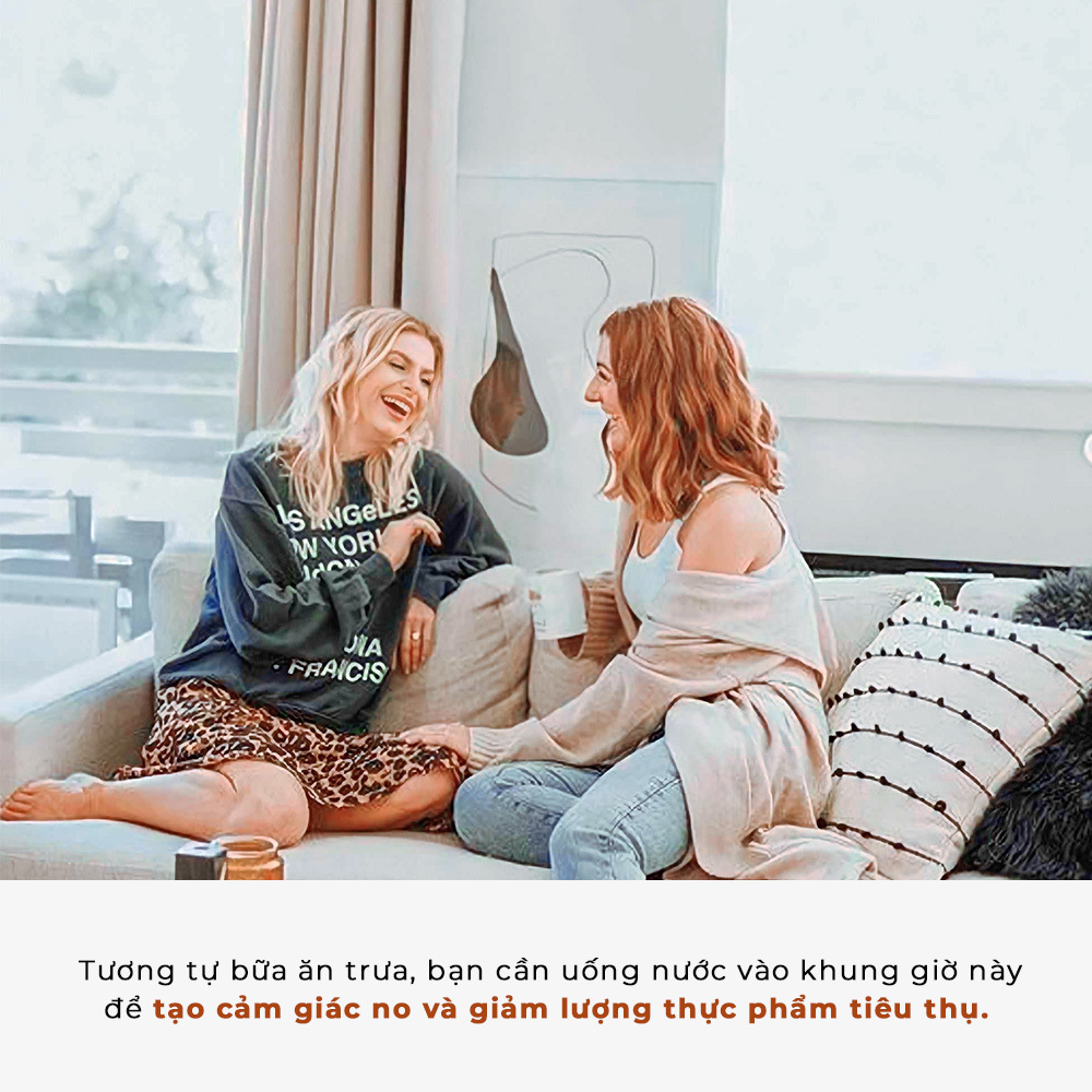 Khung giờ uống nước giúp giảm cân và đẹp da, nhấn mạnh tầm quan trọng của việc uống nước hàng ngày cho sức khỏe. Bài viết từ Lixibox Skincare hướng dẫn cách uống nước đúng thời điểm để đạt hiệu quả tốt nhất.