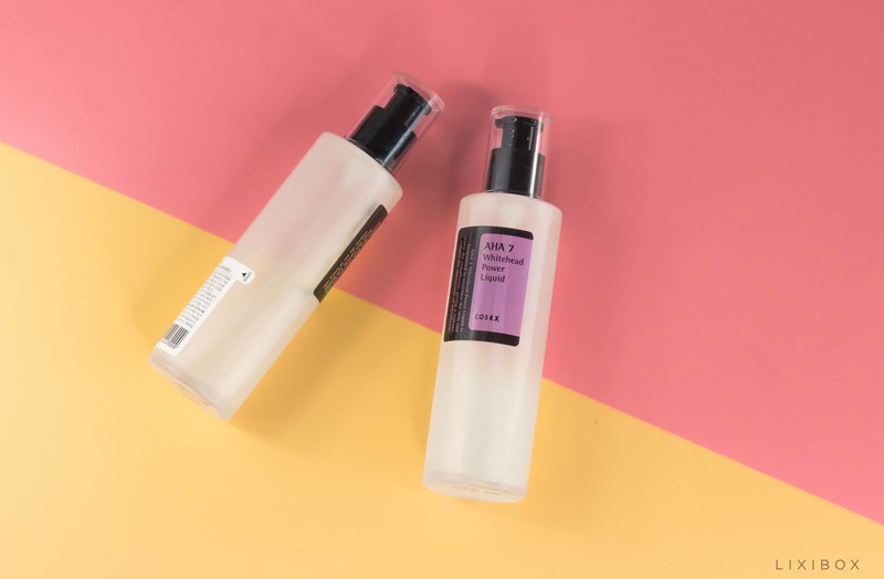 Bài viết "PHÂN BIỆT MỤN ĐẦU ĐEN VÀ MỤN ĐẦU TRẮNG" khám phá sự khác biệt giữa mụn đầu đen và mụn đầu trắng, cùng các phương pháp đánh bay mụn và dưỡng da, giúp bạn làm đẹp hiệu quả. Hãy cùng LIXIBOX tìm hiểu và áp dụng các hot trend trong chăm sóc da!