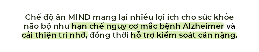 Chế độ ăn MIND mang lại nhiều lợi ích cho sức khỏe não bộ như hạn chế nguy cơ mắc bệnh Alzheimer và cải thiện trí nhớ, đồng thời hỗ trợ kiểm soát cân nặng, phù hợp cho những cách ăn kiêng hiệu quả.