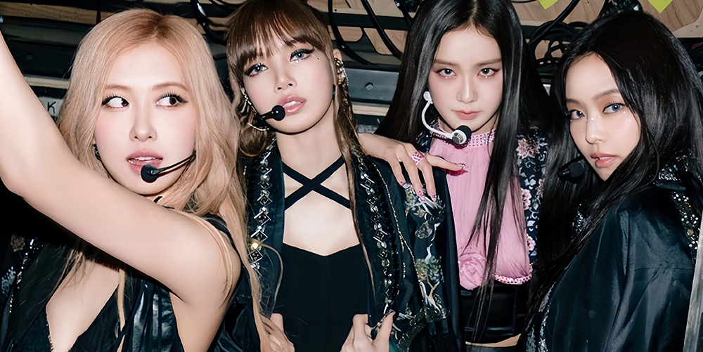 Bài báo khám phá "quyền lực mềm" qua tầm ảnh hưởng của BLACKPINK và Taylor Swift, nhấn mạnh sự thay đổi trong cách thức thể hiện quyền lực và khuyến khích phụ nữ trên toàn thế giới.