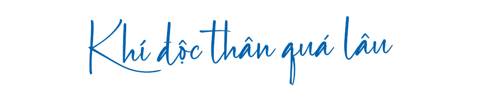 Bài viết "Muôn cách người trẻ chữa lành tâm hồn khi đối mặt với sa thải, chia tay, tranh cãi trong gia đình" khám phá sự nổi bật của từ khóa "chữa lành" trong năm 2023, kết nối với phong trào New Age và nhu cầu tự chữa lành của người trẻ tại Việt Nam. Tìm hiểu cách mà giới trẻ tìm kiếm sự an yên và cân bằng trong cuộc sống hiện đại.