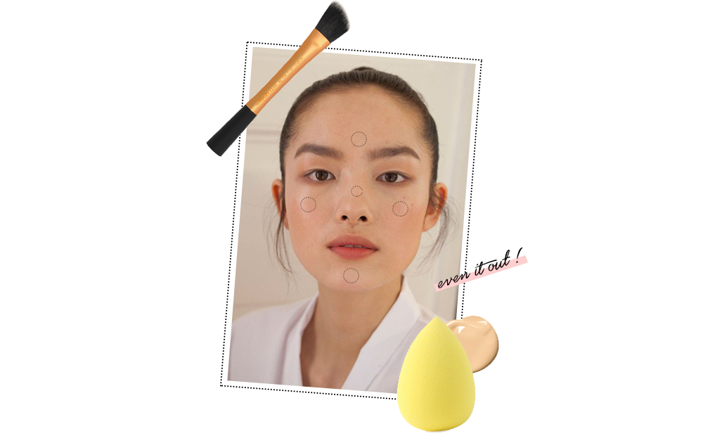 Bài viết hướng dẫn cách đánh kem nền đúng cách, nhấn mạnh vào tầm quan trọng của lớp nền hoàn hảo trong quy trình trang điểm. Các bước chọn kem nền phù hợp cho da dầu, da khô, và da mụn để đạt hiệu quả cao nhất.