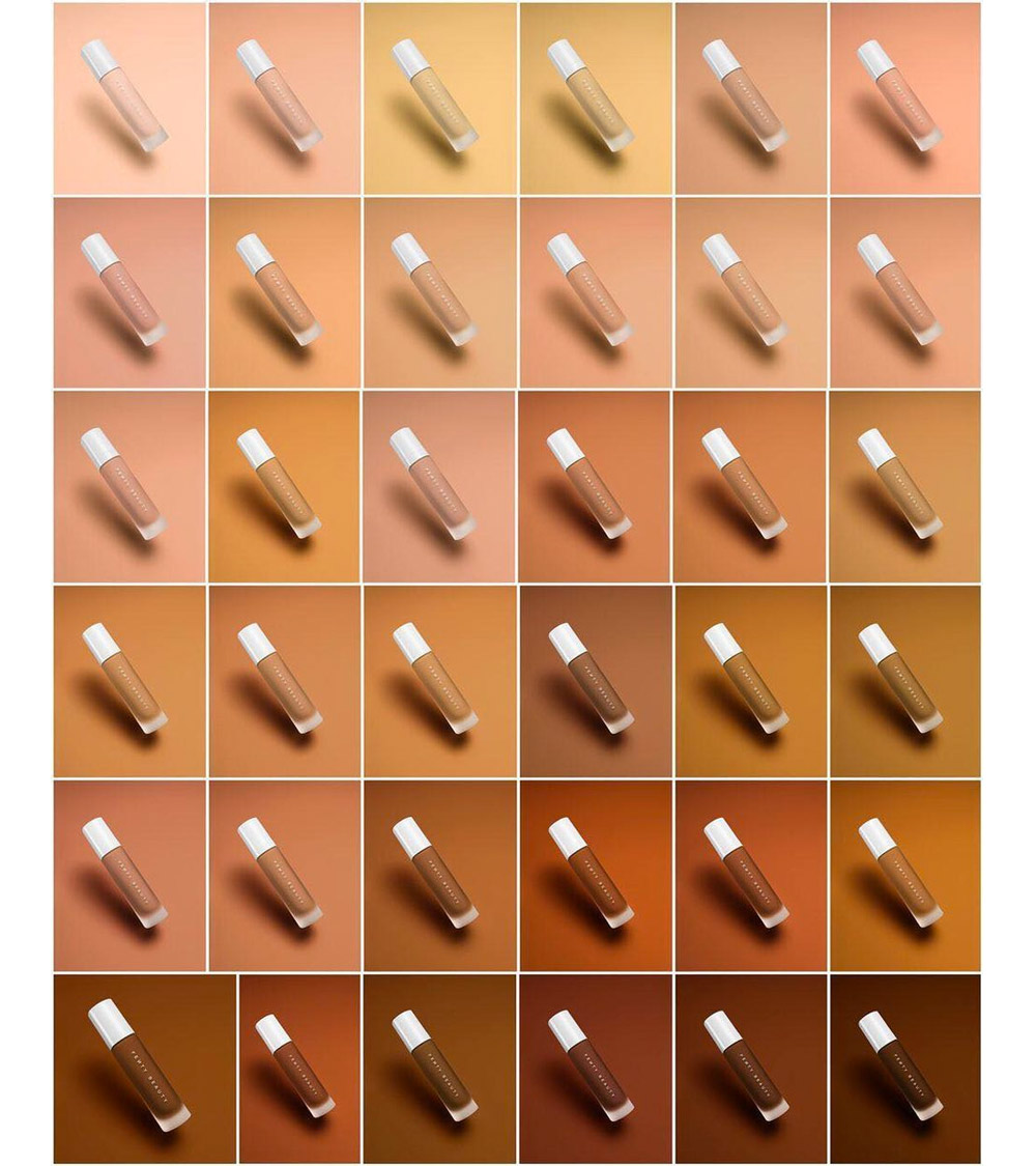Bộ sản phẩm kem nền Fenty Beauty với đa dạng màu sắc cho nhiều tông da. Thương hiệu của Rihanna đang tạo ra những chuẩn mực mới trong ngành mỹ phẩm, từ cách trang điểm cho người lớn tuổi đến xu hướng son và kem nền, mang lại vẻ đẹp hoàn hảo cho mọi đối tượng.
