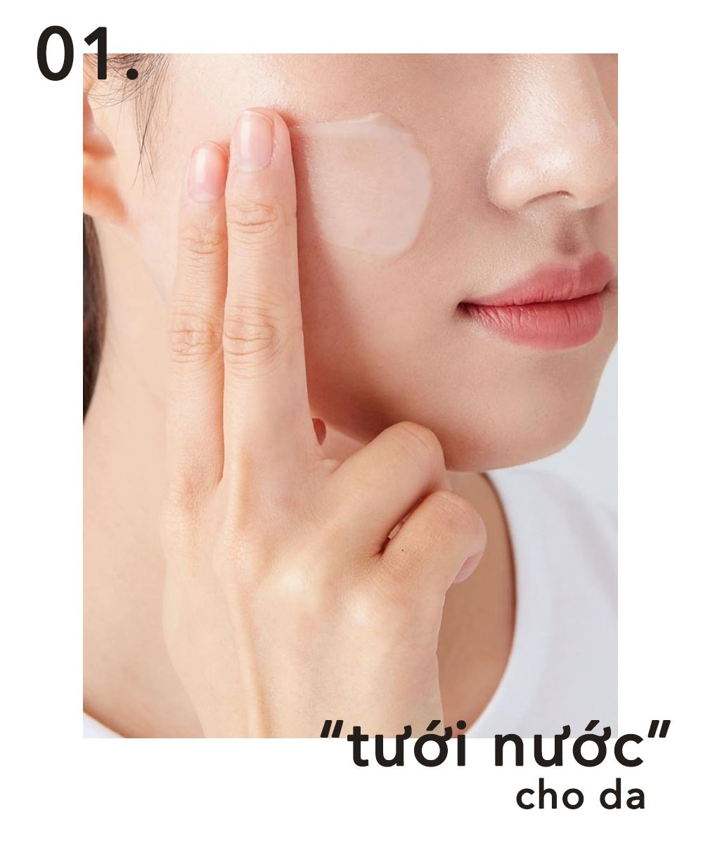 Cách tạo lớp nền mịn màng, bền đẹp cho ngày Tết với bí kíp từ makeup artist. Đừng để lớp nền mốc hay loang lổ làm hỏng ngày đầu năm của bạn, tham khảo ngay bí kíp 'tuổi nước' cho da.